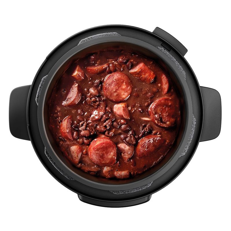 05_fi_panela_pressao_topo_feijoada_cmyk